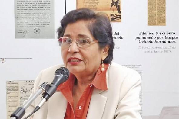 Aracelly De León, doctora en economía y especialista en género Aracelly De León, doctora en economía y especialista en género