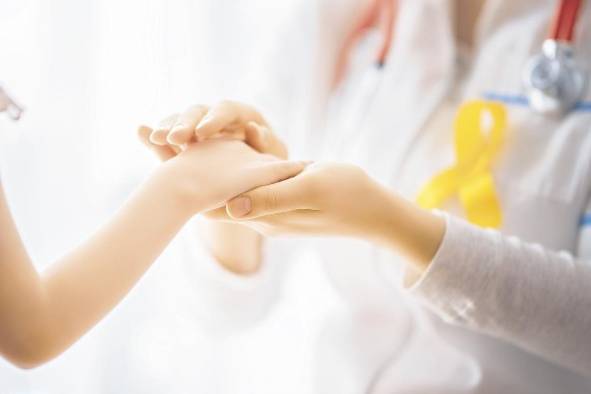La campaña 'En tus manos' pretende concienciar sobre los tipos más comunes de cáncer pediátrico. La campaña 'En tus manos' pretende concienciar sobre los tipos más comunes de cáncer pediátrico.