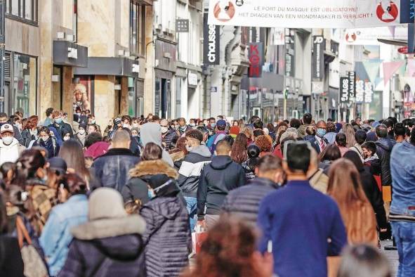 Las cifras de la OMS indican que el número de casos de SARS-CoV-2 en el mundo ha aumentado a 42 millones. Las cifras de la OMS indican que el número de casos de SARS-CoV-2 en el mundo ha aumentado a 42 millones.
