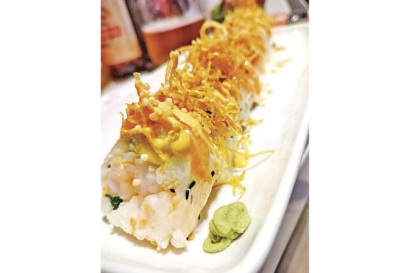 Nikkei Roll, con toque acevichado. Nikkei Roll, con toque acevichado.
