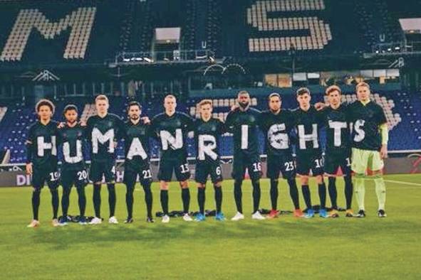 La Selección de Alemania también se sumó a las protestas en contra de la FIFA y Qatar. La Selección de Alemania también se sumó a las protestas en contra de la FIFA y Qatar.