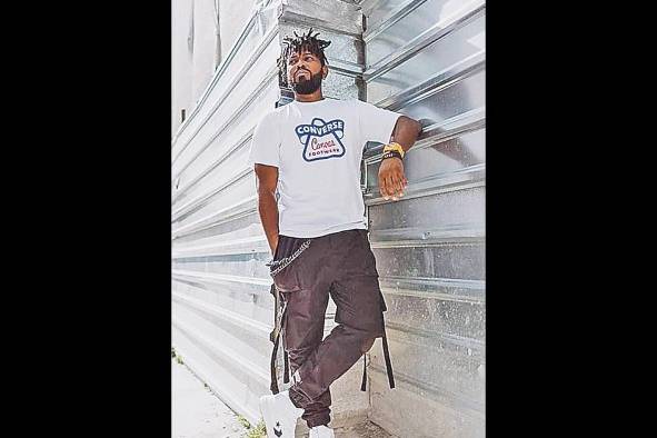 El artista panameño Sergio Smith ha recibido diferentes reconocimientos durante su desempeño en el sector. El artista panameño Sergio Smith ha recibido diferentes reconocimientos durante su desempeño en el sector.