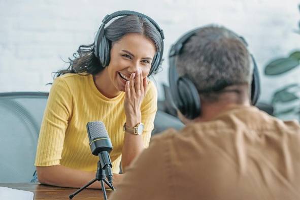 Hoy día el podcast es un formato sin froteras que permite compartir contenido multimedia en todo el mundo. Hoy día el podcast es un formato sin froteras que permite compartir contenido multimedia en todo el mundo.