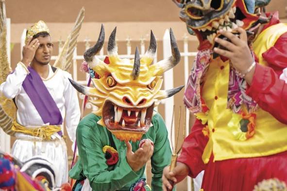 Diablos de espejos, Chepo Diablos de espejos, Chepo