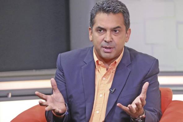 Ricardo Lombana , presidente y fundador de Otro Camino. Ricardo Lombana , presidente y fundador de Otro Camino.