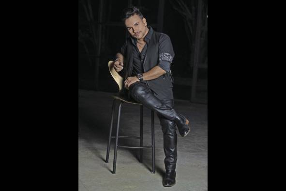 El cantante comentó que pronto estará en Panamá promocionado su nuevo álbum. El cantante comentó que pronto estará en Panamá promocionado su nuevo álbum.
