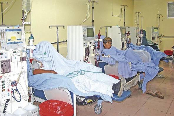 Ese año se admitieron 334,317 pacientes Ese año se admitieron 334,317 pacientes