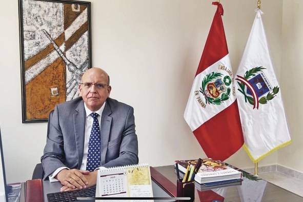 Mario López Chávarri, embajador del Perú en Panamá. Mario López Chávarri, embajador del Perú en Panamá.