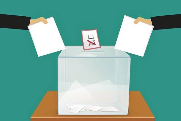 Panamá acogió su actual modelo democrático liberal en 1990 y desde entonces, de acuerdo a los indicadores binarios de democracia minimalista, se nos reconoce como una democracia estable. Panamá acogió su actual modelo democrático liberal en 1990 y desde entonces, de acuerdo a los indicadores binarios de democracia minimalista, se nos reconoce como una democracia estable.