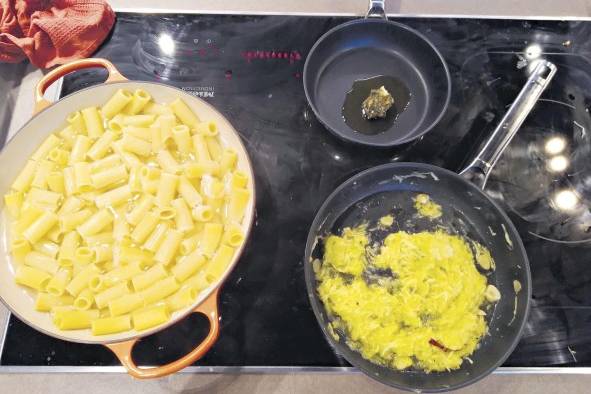 Se prepara la pasta Se prepara la pasta