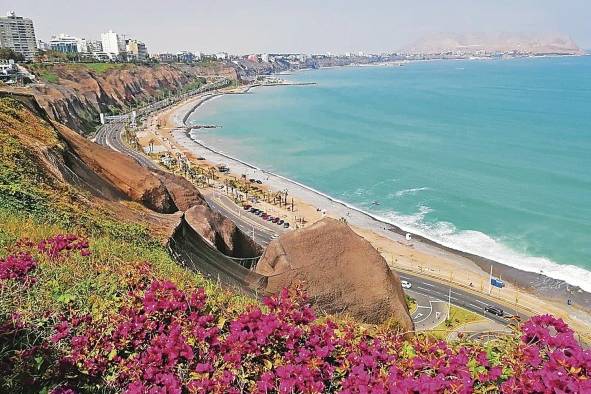 El Malecón de Miraflores en Lima El Malecón de Miraflores en Lima