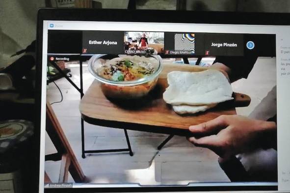 Babaganoush y flat bread preparados en el webinar Babaganoush y flat bread preparados en el webinar