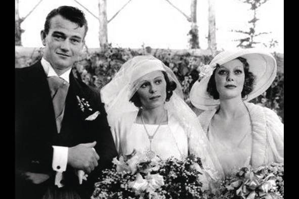 John Wayne y su peimera esposa Josephine Suarez John Wayne y su peimera esposa Josephine Suarez