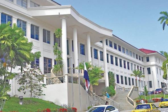 Edificio del órgano Judicial de Panamá. Edificio del órgano Judicial de Panamá.