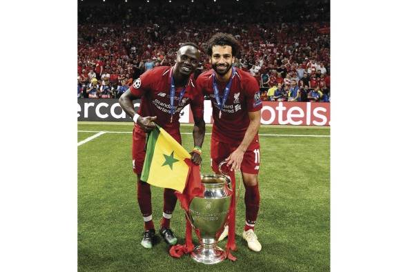 El Liverpool de Jurgen Klopp, lidera los pronósticos. Mané y Salah son dos puntales del juego sobresaliente de los 'Reds'. El Liverpool de Jurgen Klopp, lidera los pronósticos. Mané y Salah son dos puntales del juego sobresaliente de los 'Reds'.