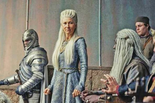 'House of the Dragon' está inspirada en la novela fantástica 'Fuego y sangre' de George R.R. Martin, autor y creador de 'Game of Thrones'. 'House of the Dragon' está inspirada en la novela fantástica 'Fuego y sangre' de George R.R. Martin, autor y creador de 'Game of Thrones'.