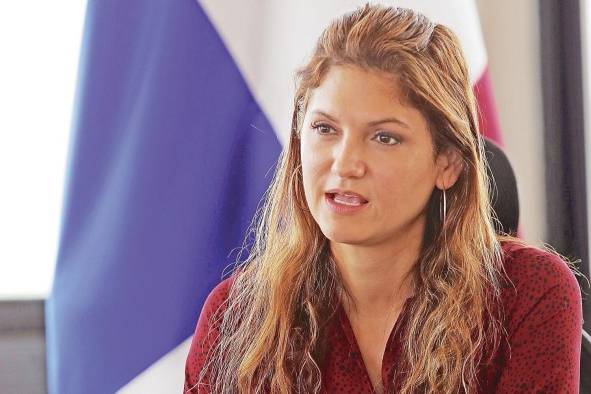 Erika Mouynes, canciller de Panamá. Erika Mouynes, canciller de Panamá.