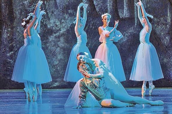 'Giselle' fue presentada en el Teatro Nacional. 'Giselle' fue presentada en el Teatro Nacional.