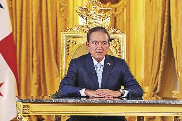 El jefe del Ejecutivo subrayó que con el contrato ley aprobado se regula una operación minera ya existente desde hace años. El jefe del Ejecutivo subrayó que con el contrato ley aprobado se regula una operación minera ya existente desde hace años.