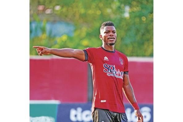 El Sporting de San Miguelito clasificó de manera directa a las semifinales del torneo. El Sporting de San Miguelito clasificó de manera directa a las semifinales del torneo.