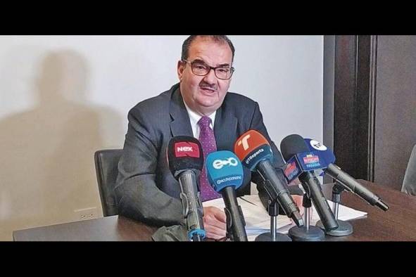 El abogado Carlos Carrillo, durante la conferencia de prensa. El abogado Carlos Carrillo, durante la conferencia de prensa.