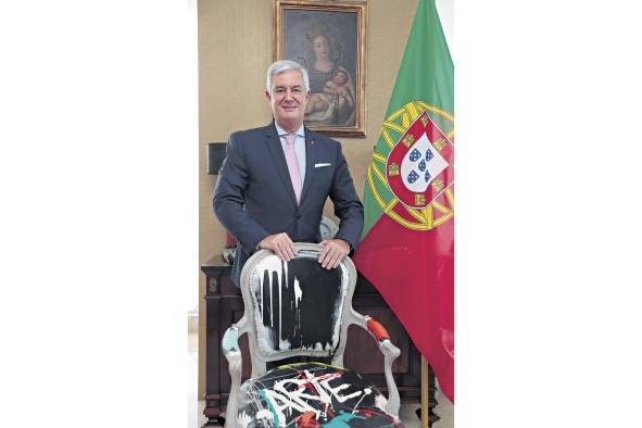Pedro Pessoa e Costa: 'La capacidad de atraer inversión extranjera de un país es la prueba de que éste está funcionando' Pedro Pessoa e Costa: 'La capacidad de atraer inversión extranjera de un país es la prueba de que éste está funcionando'
