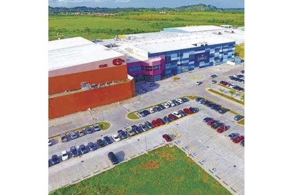 Santiago Mall. Santiago Mall.