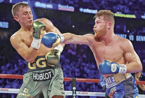Santos Saúl Álvarez Barragán conocido como 'El Canelo'. Santos Saúl Álvarez Barragán conocido como 'El Canelo'.
