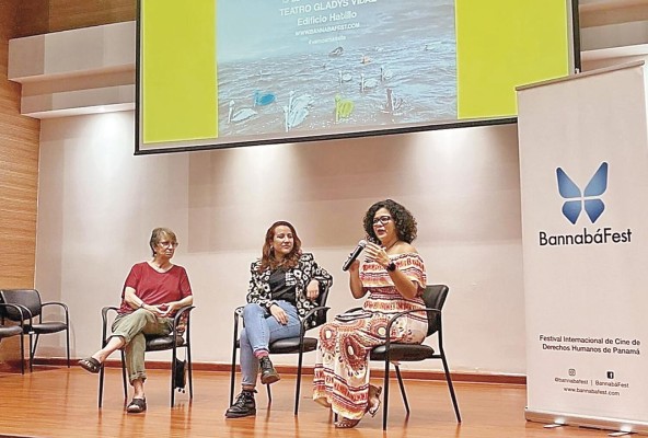 Quijano es miembro de la Asociación Internacional de Sociología Visual (IVSA) y asistente de investigación en el CIEPS Quijano es miembro de la Asociación Internacional de Sociología Visual (IVSA) y asistente de investigación en el CIEPS