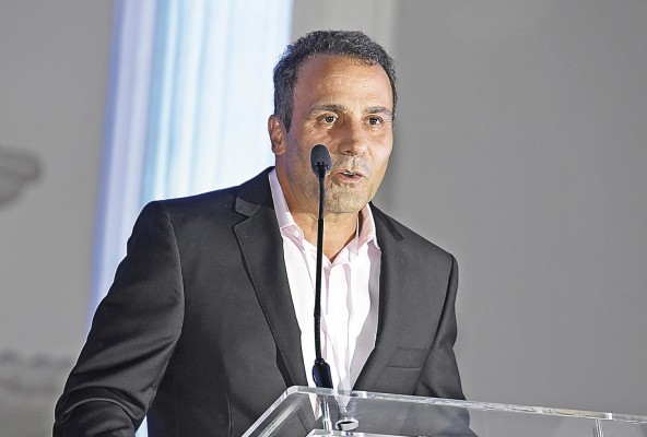 Sión Gadeloff, empresario y presidente de JUPÁ. Sión Gadeloff, empresario y presidente de JUPÁ.