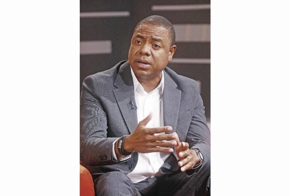Diógenes Galván: 'Colón necesita una visión desarrollista, con un gerente que diga hacia dónde va la provincia' Diógenes Galván: 'Colón necesita una visión desarrollista, con un gerente que diga hacia dónde va la provincia'