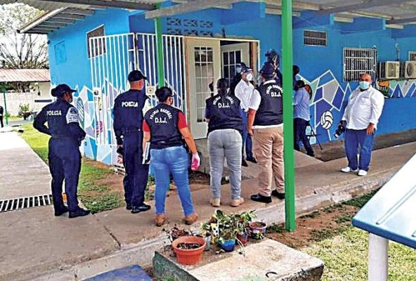 Albergue Funchipa, antes Metro Amigos, allanado por las autoridades en 2020 a raíz de denuncias por presunto maltrato y peculado. Albergue Funchipa, antes Metro Amigos, allanado por las autoridades en 2020 a raíz de denuncias por presunto maltrato y peculado.