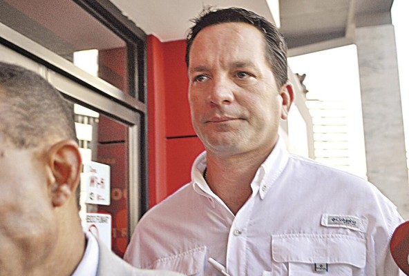 El exministro, Guillermo Ferrufino tiene una condena en firme y otra andando. El exministro, Guillermo Ferrufino tiene una condena en firme y otra andando.