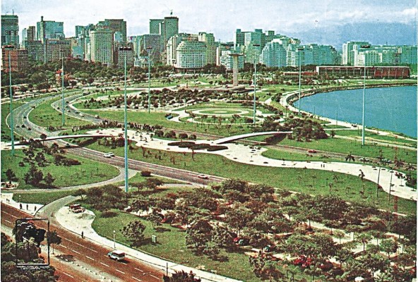 Jardines del Aterro do Flamengo, Río de Janeiro, Brasil. Jardines del Aterro do Flamengo, Río de Janeiro, Brasil.