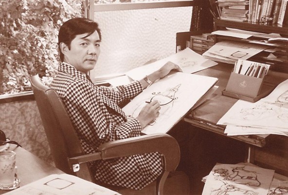 Tatsuo Yoshida (1932-1977) fue el fundador de Tatsunoko Productions. En la imagen dibuja un personaje de 'Yam Yam y el Genio'. Tatsuo Yoshida (1932-1977) fue el fundador de Tatsunoko Productions. En la imagen dibuja un personaje de 'Yam Yam y el Genio'.