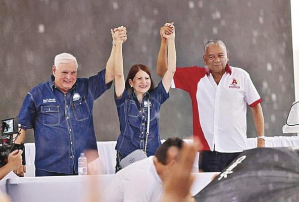 Realizando Metas y Alianza son las únicas agrupaciones políticas cuya alianza ha sido ratificada por sus respectivos directorios. Realizando Metas y Alianza son las únicas agrupaciones políticas cuya alianza ha sido ratificada por sus respectivos directorios.