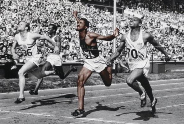 Lloyd LaBeach, el primer medallista olímpico panameño Lloyd LaBeach, el primer medallista olímpico panameño