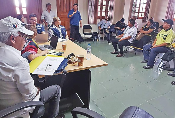 La reunión entre indígenas y el gobierno fue en David, Chiriquí. La reunión entre indígenas y el gobierno fue en David, Chiriquí.