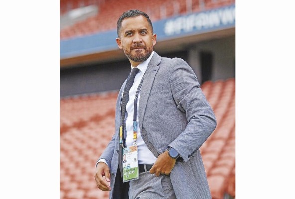 Quintana tiene en el horizonte nuevas metas, entre ellas la Copa Oro W, repetir mundial para 2027 y una inédita clasificación a los Juegos Olímpicos Los Ángeles 2028, que sería el colofón de un legado anhelado. Quintana tiene en el horizonte nuevas metas, entre ellas la Copa Oro W, repetir mundial para 2027 y una inédita clasificación a los Juegos Olímpicos Los Ángeles 2028, que sería el colofón de un legado anhelado.