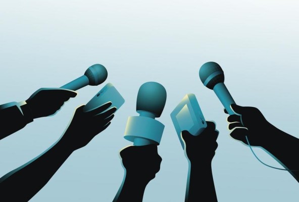 El agitado debate sobre periodismo, redes sociales y la academia El agitado debate sobre periodismo, redes sociales y la academia
