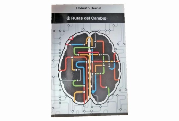 El libro 'Rutas del cambio' se encuentra disponible en Amazon. El libro 'Rutas del cambio' se encuentra disponible en Amazon.