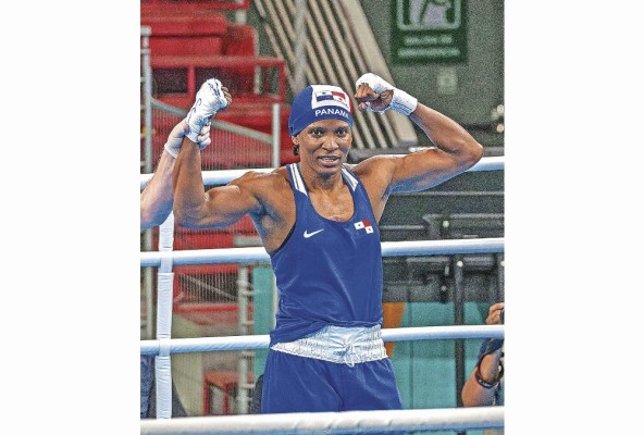 Atheyna Bylon coronó su buen año en el boxeo al lograr la medalla de plata en los Panamericanos. Atheyna Bylon coronó su buen año en el boxeo al lograr la medalla de plata en los Panamericanos.