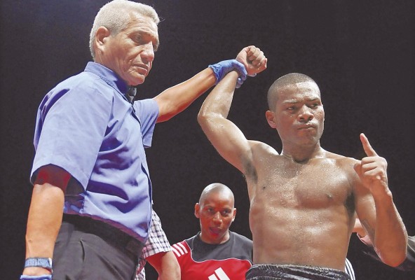 En busca del nuevo campeón mundial de boxeo de Panamá En busca del nuevo campeón mundial de boxeo de Panamá
