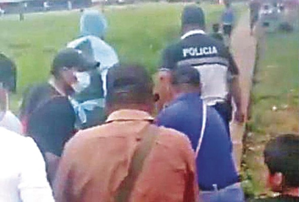 Los cuerpos de los niños fueron hallados 14 días después del asesinato. Los cuerpos de los niños fueron hallados 14 días después del asesinato.