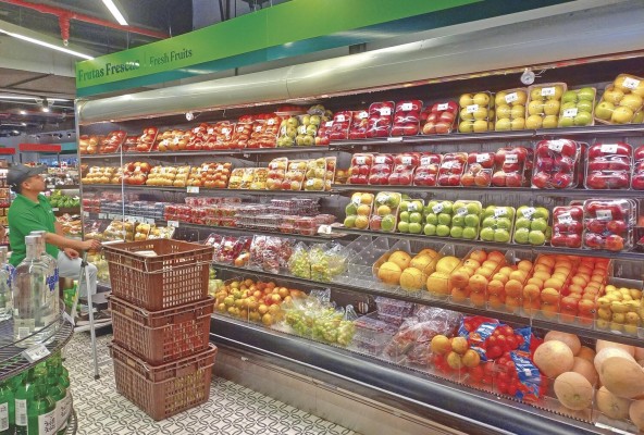 La provisión de alimentos saludables y nutritivos a un precio asequible en los barrios de la periferia de la ciudad de Panamá, y en general, en aquellos de bajos ingresos, refleja un reto de las autoridades y políticas públicas que necesitan priorizar los temas de acceso y asequibilidad permanente y continua. La provisión de alimentos saludables y nutritivos a un precio asequible en los barrios de la periferia de la ciudad de Panamá, y en general, en aquellos de bajos ingresos, refleja un reto de las autoridades y políticas públicas que necesitan priorizar los temas de acceso y asequibilidad permanente y continua.