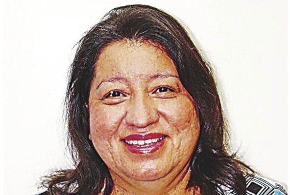Hildaura Acosta Científica. La especialista en farmacología y toxicología ha sido reconocida por sus aportes a la ciencia del país desde la investigación. Desde niña tuvo clara su vocación de ayudar a los demás. “Son más las mujeres que terminan este tipo de carreras, aquellas que la mayoría era de hombres. Aunque la mujer lleva un peso más grande, porque además de desempeñar la parte profesional, tiene los roles de mamá, esposa, hija...”. Hildaura Acosta Científica. La especialista en farmacología y toxicología ha sido reconocida por sus aportes a la ciencia del país desde la investigación. Desde niña tuvo clara su vocación de ayudar a los demás. “Son más las mujeres que terminan este tipo de carreras, aquellas que la mayoría era de hombres. Aunque la mujer lleva un peso más grande, porque además de desempeñar la parte profesional, tiene los roles de mamá, esposa, hija...”.