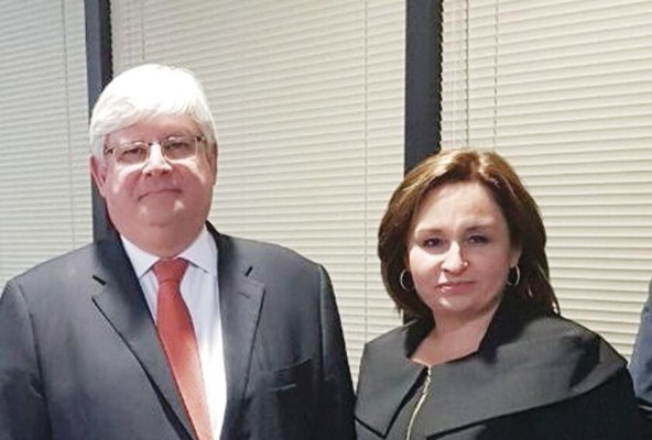 En 2017, Porcell y Janot. El Ministerio Público afirmaba que había una estrecha colaboración entre Panamá y Brasil. En 2017, Porcell y Janot. El Ministerio Público afirmaba que había una estrecha colaboración entre Panamá y Brasil.
