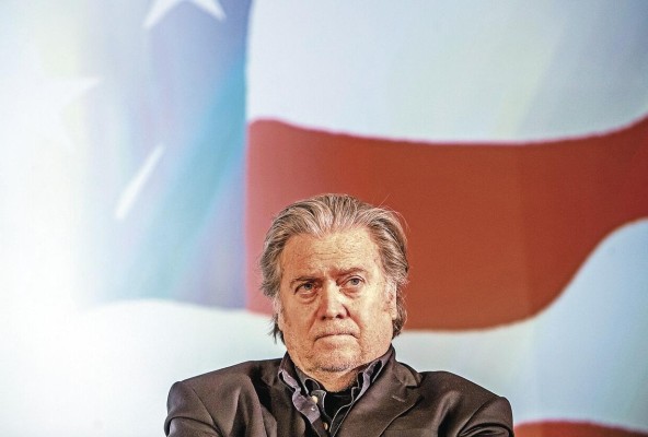 Bannon es considerado una de las principales mentes tras la victoria electoral de Trump en 2016. Bannon es considerado una de las principales mentes tras la victoria electoral de Trump en 2016.