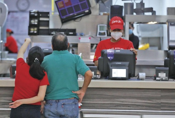 Los centros comerciales abrieron sus puertas al público el 28 de septiembre de 2020. Los centros comerciales abrieron sus puertas al público el 28 de septiembre de 2020.