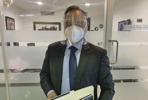 Virgilio Sousa, director nacional de asesoría legal del Meduca, advierte de vicios de inconstitucionalidad en el proyecto de ley Virgilio Sousa, director nacional de asesoría legal del Meduca, advierte de vicios de inconstitucionalidad en el proyecto de ley